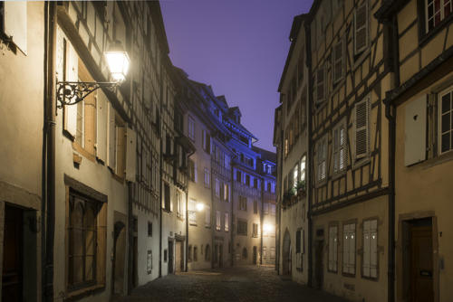 Colmar, petite-rue-des-Tanneurs    JEC3813