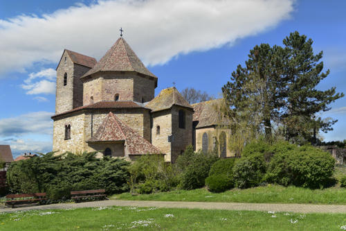 L'Abbatiale-octogonale-d'Ottmarsheim   JEB0554