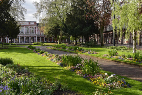 Mulhouse, Square-de-la-Bourse   JEB0734