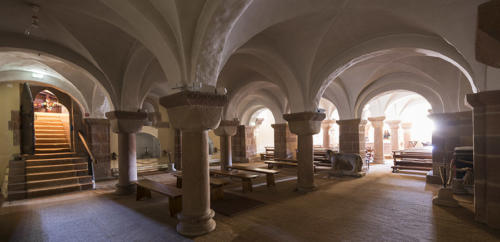 Crypte-de-l'Abbaye-Ste-Richarde-à-Andlau   JEB5877