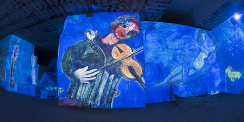 Les-Baux-de-Provence-les-carrières-de-lumière 1  JEB3678