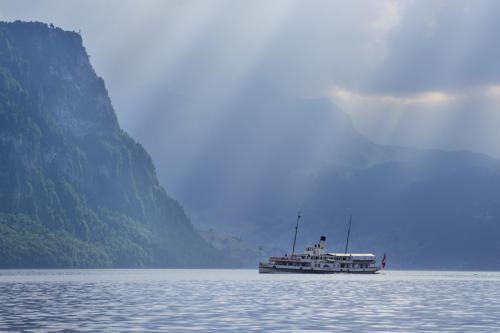 Le-lac-des-Quatre-Cantons 2  JEC6727